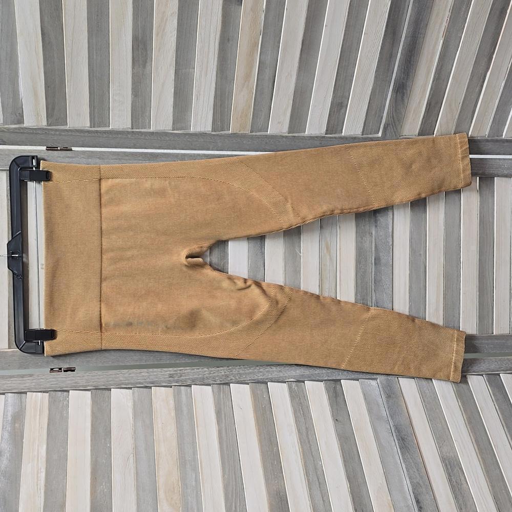 Women's High-Rise Ribbed Seamless 7/8 Leggings | Joylab | Medium